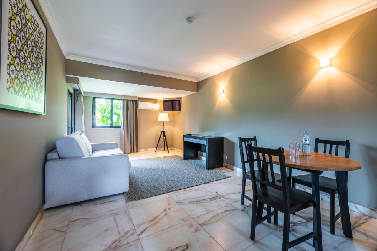 Topazio Vibe Beach Hotel & Apartments - Adults Friendly Albufeira Pokoj fotografie