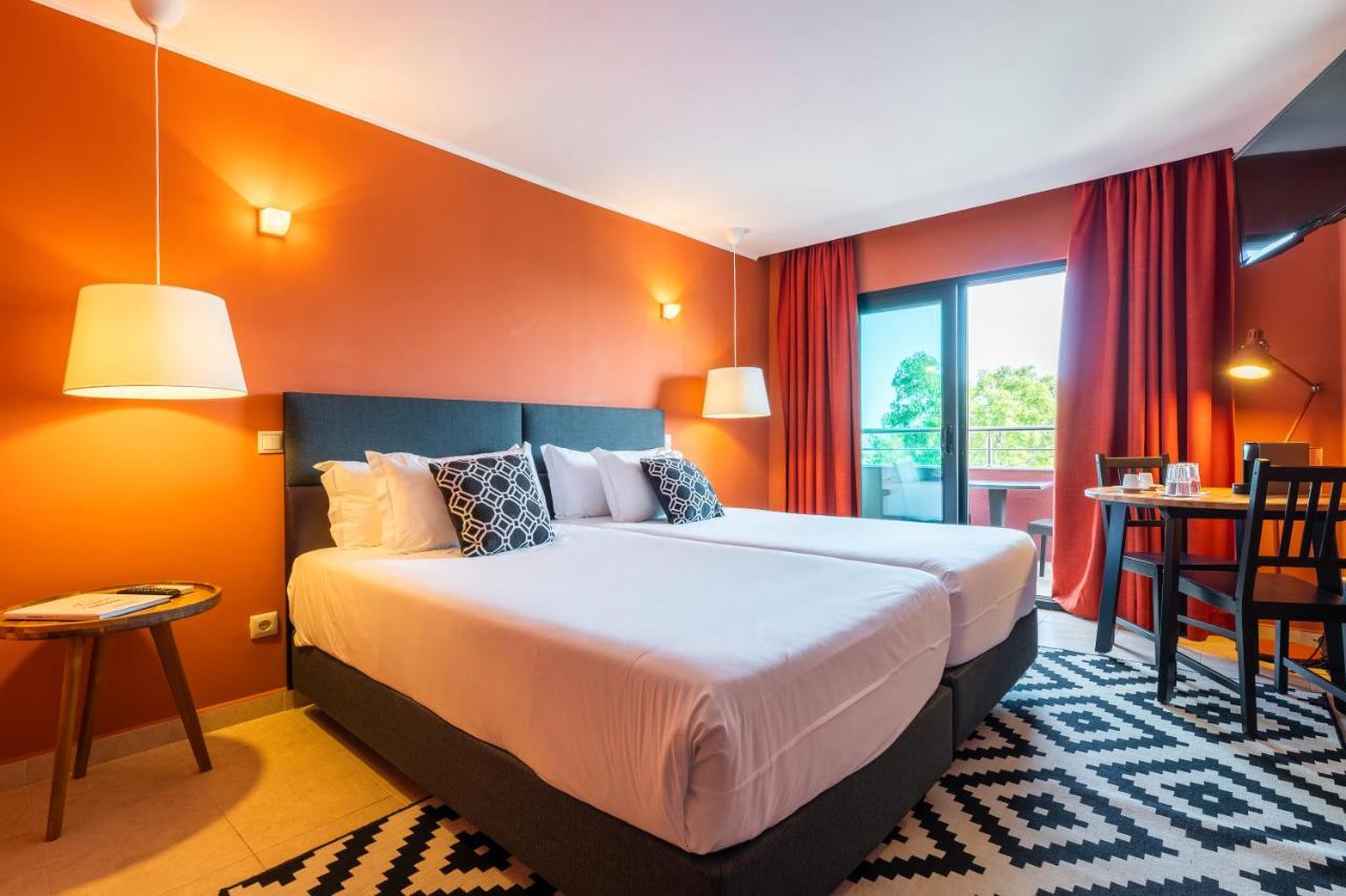 Topazio Vibe Beach Hotel & Apartments - Adults Friendly Albufeira Exteriér fotografie