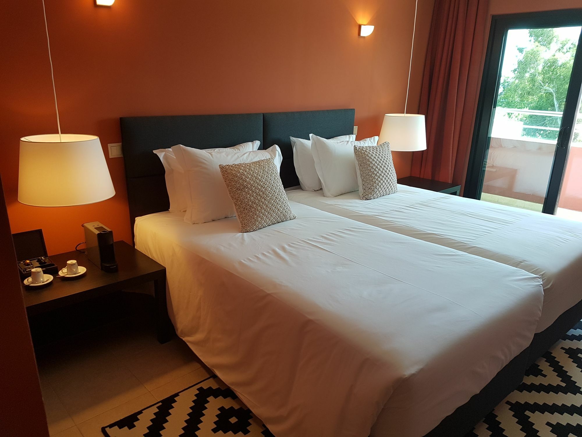 Topazio Vibe Beach Hotel & Apartments - Adults Friendly Albufeira Exteriér fotografie